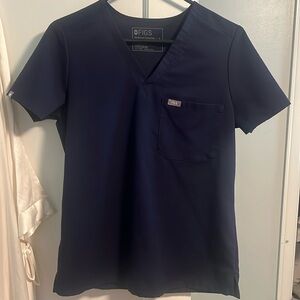 Figs one pocket scrub top